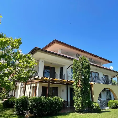 Doris * サニービーチ