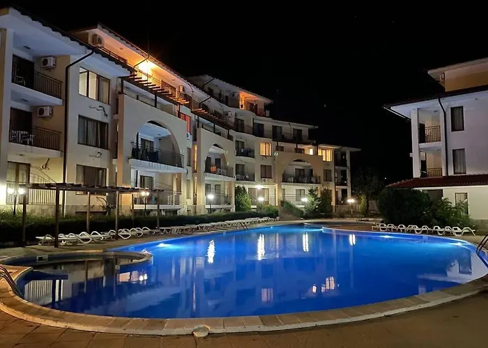 アパート Doris サニービーチ